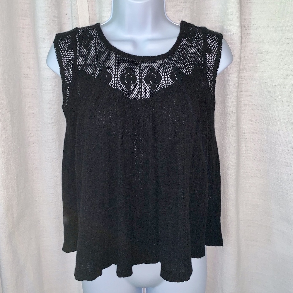 NWOT- Lucky Brand Lace Top Boho Top!!
